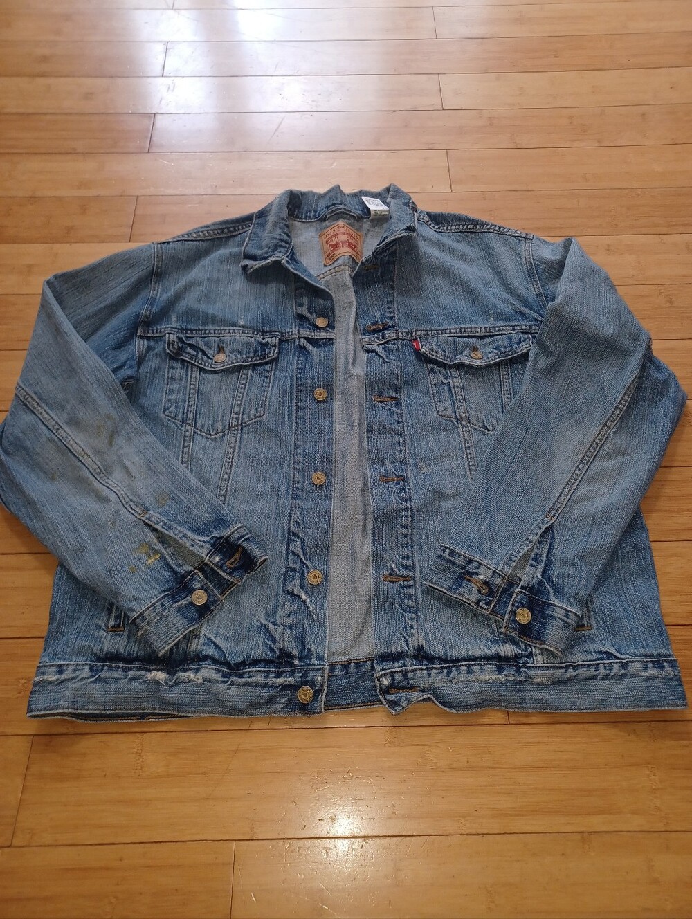 Levi's Light Wash Denim Trucker Jacket